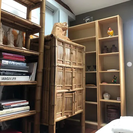 Charming On Floor In Marais -5p Апартаменты Париж